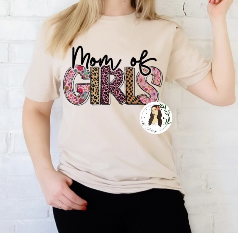 "Mom of Girls" Graphic Tee